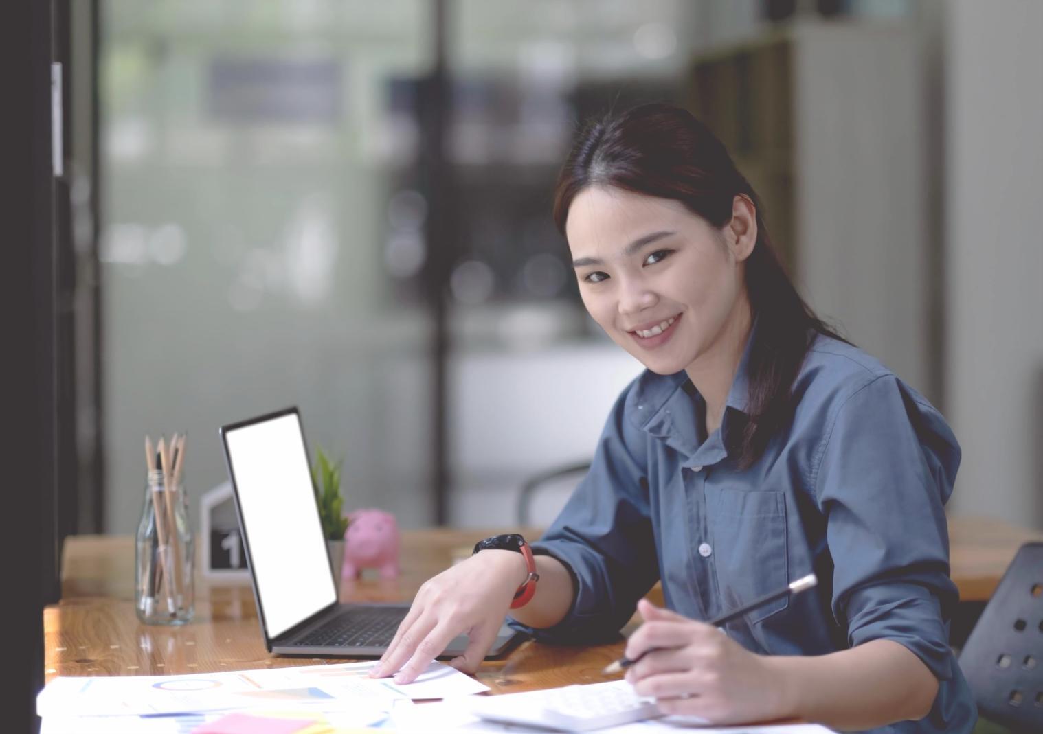 Automated financial reporting dashboard showing real-time business metrics